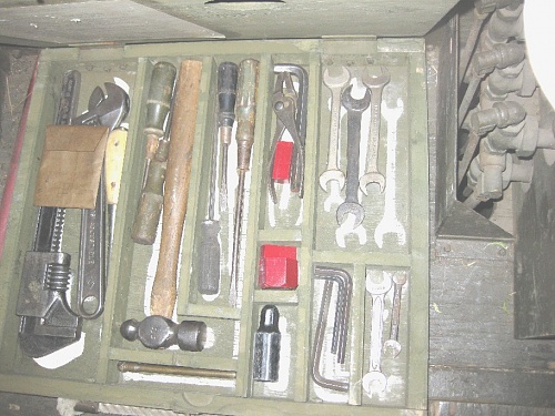 DUKW tool box-1.jpg