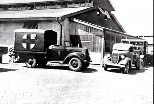 34699 - Ford ambulance NT lib..jpg