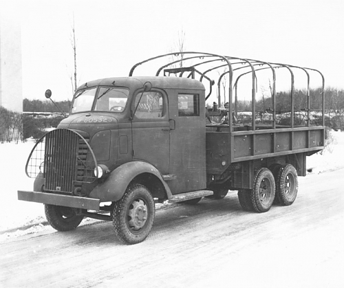 GMC, 2.5 Ton, 6x4, Searchlight Body, COE.jpg