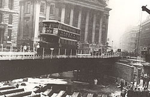 Box girder bridge over Bank Tube station Jan. 1941.jpg