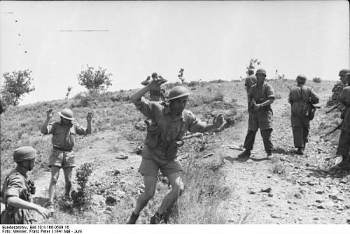 Click image for larger version

Name:	Bundesarchiv_1Bild_101I-166-0509-16%2C_Kreta%2C_Gefangennahme_britischer_Soldaten.jpg
Views:	29
Size:	49.7 KB
ID:	40758