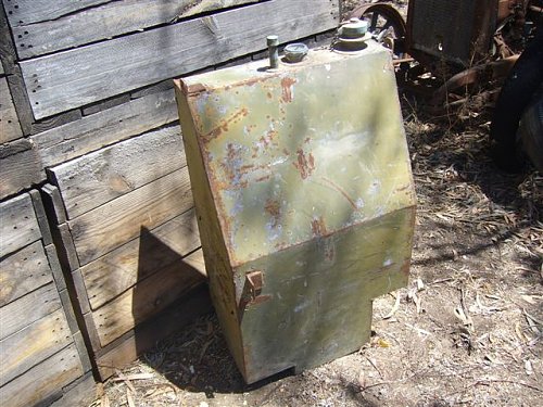 Fuel Tank 003 (2).jpg