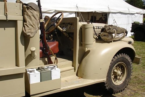 LRDG truck Tutira cab interior Karapiro 10th November 2012 (R).jpg