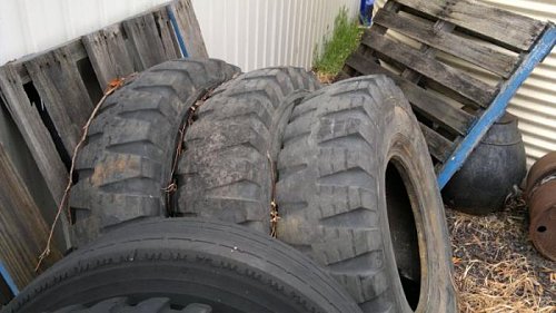 tyres3.jpg