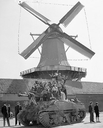 Dutch children riding LSH Sherman, Harderwijk, Netherlands, April 1945..jpg