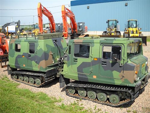 Hagglund BV206 003.jpg