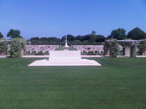 Moro River Canadian War Cemetary.jpg