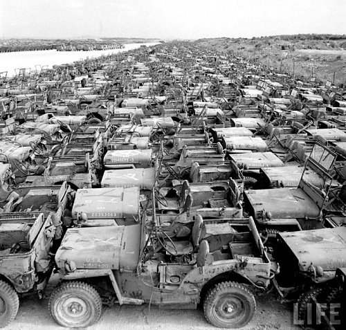 war surplus jeeps okinawa 0114.jpg