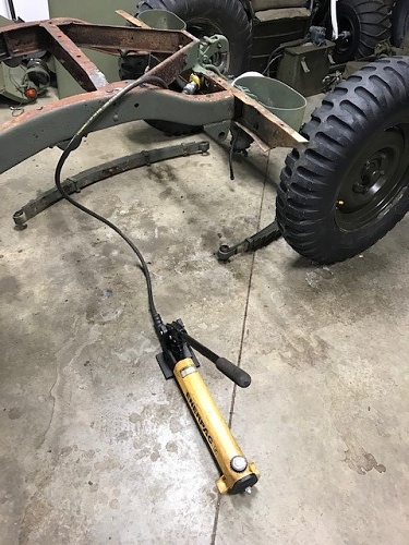 jeep frame 3.jpg