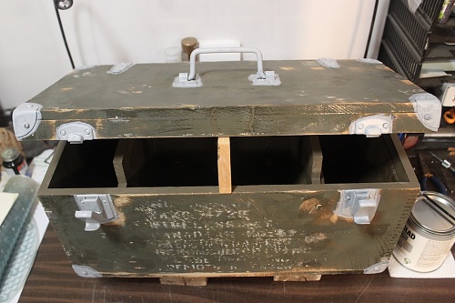 WS No. 52 Remote Receiver Case 40.JPG