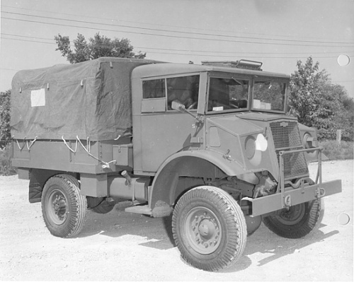 8444 Personnel lorry 1009-11643.jpg