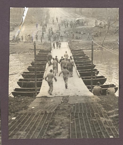 pontoon bridge.jpg