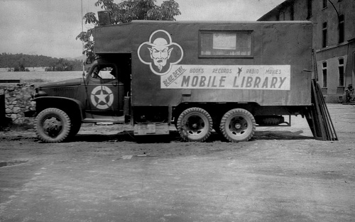 us truck mobile library ww2.jpg