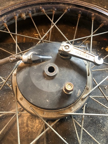 aemstrong front wheel hub .jpg