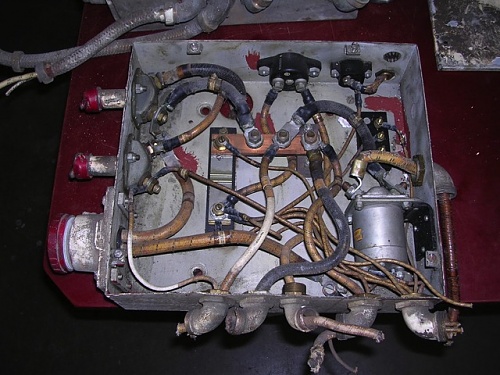 Sherman master switch box with slave outlet.JPG