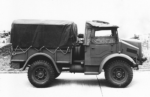 MORRIS C8 GS 1944 1 (2021_02_08 15_29_23 UTC).jpg